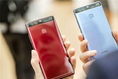 华为回应高端手机美国遇冷 “要有足够多的时间和投资”