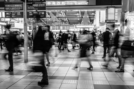 企业出海 - 乐视去俄罗斯卖手机电视 还要把动漫引进中国