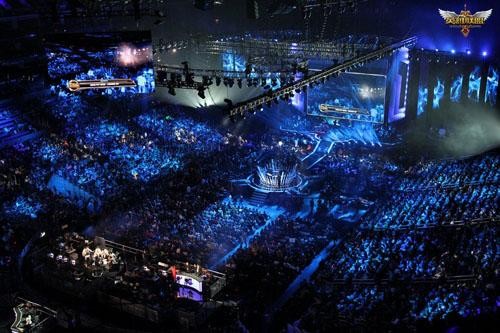 企业出海 - 研究称电竞潜在受众人数14亿 2017年收视率超过超