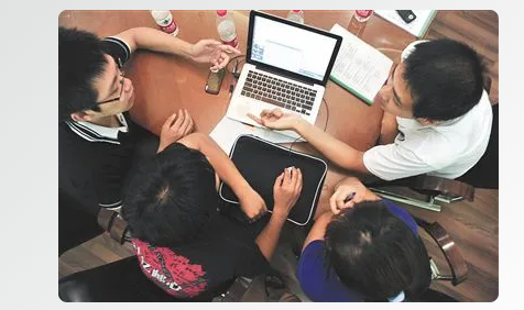 产品推广 - <b>跑腿小程序怎么样？跑腿小程序有哪些优势？</b>