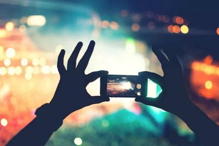 产品推广 - 抖音直播封面怎么设置？抖音直播封面图片太小