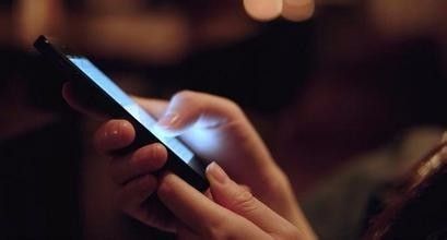 产品推广 - 快手和抖音直播带货哪家强？快手和抖音直播带